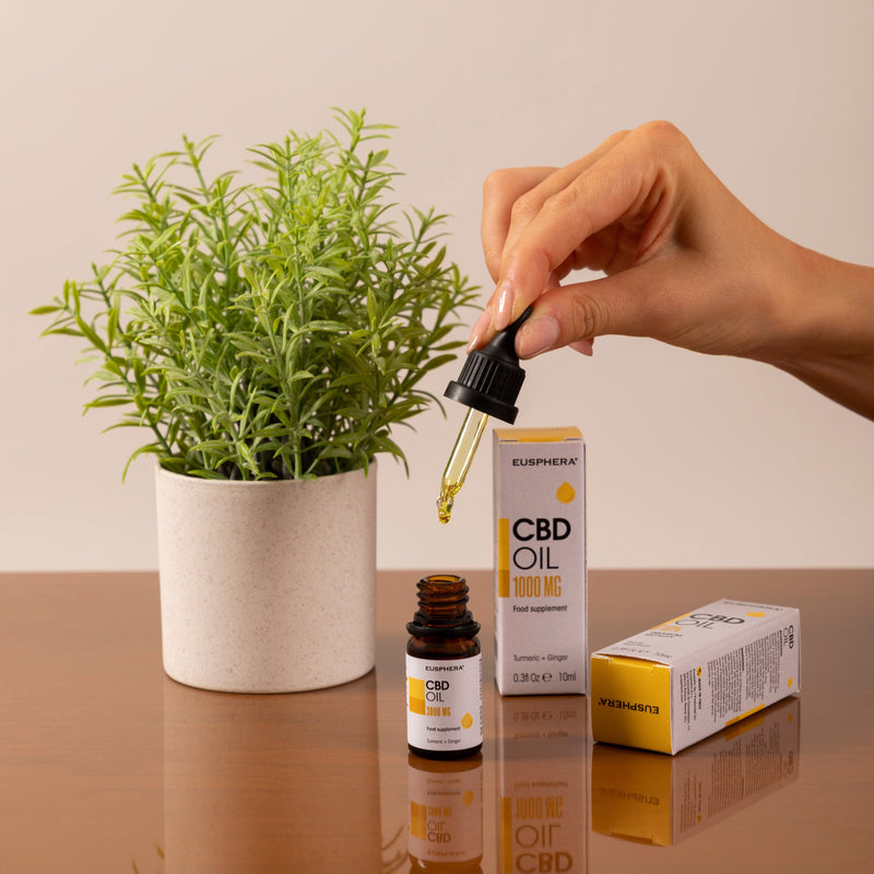 What does CBD OIL 30% contain?